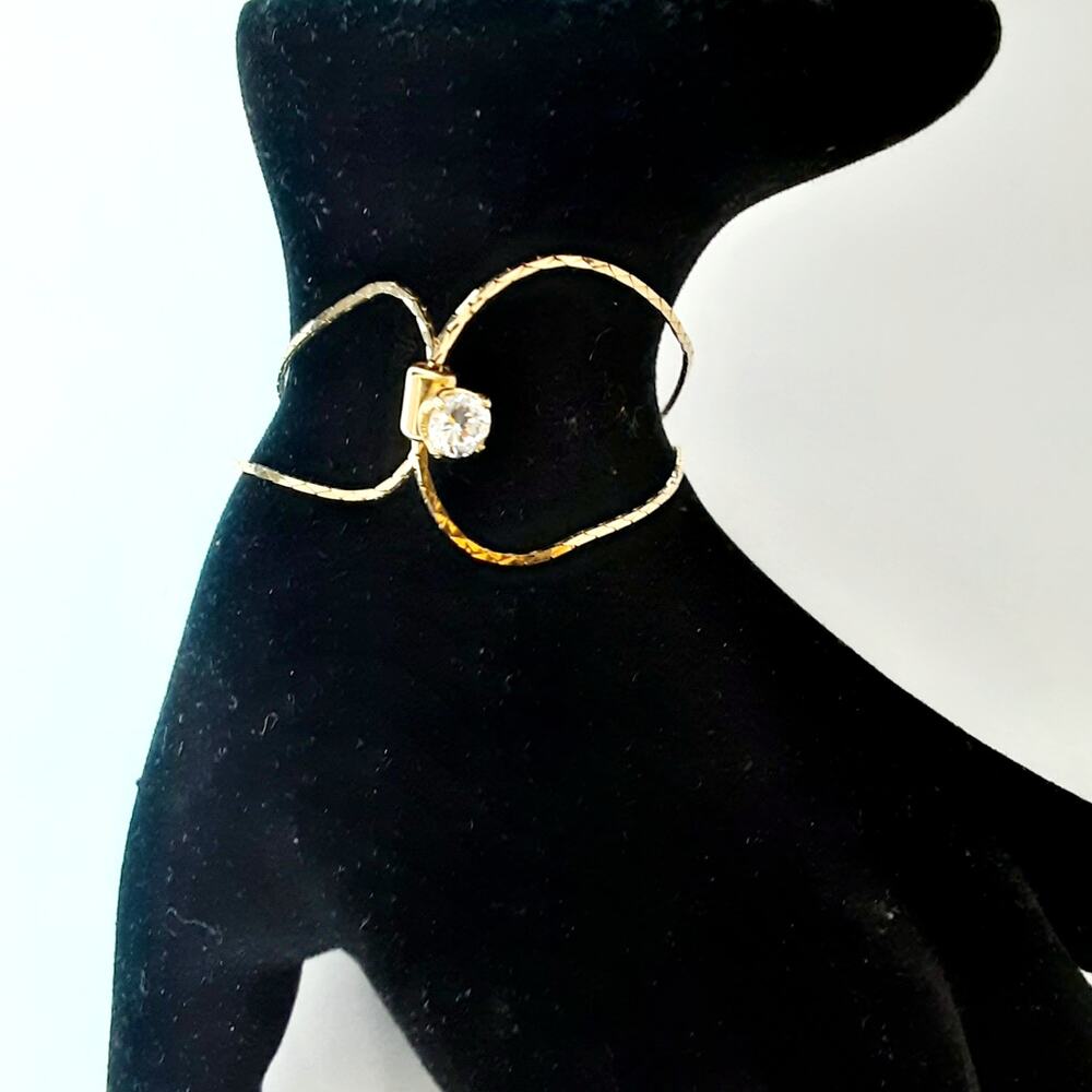 Vintage Barely There Gold Tone Herringbone Chain Wrap Bracelet Clear Rhinestone
